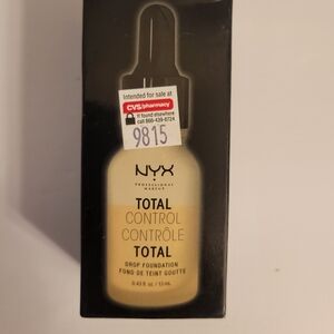 NYX Total Control Drop Foundation TCDF10 Buff Chamois New Sealed 0.43 fl oz